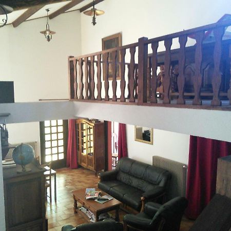Mas Du Colombier Bed & Breakfast Saint-André-les-Alpes Екстериор снимка
